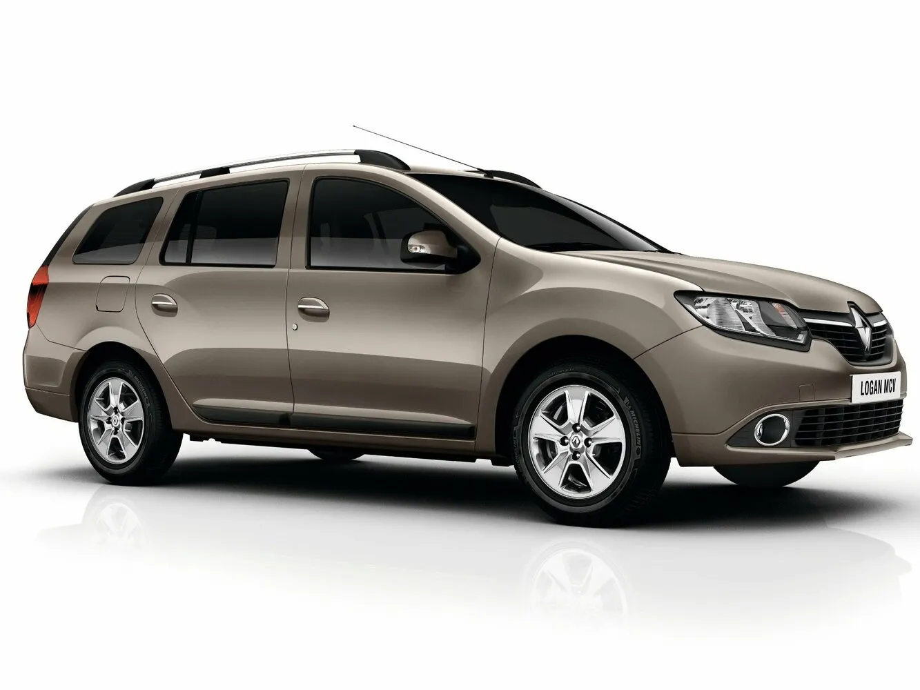 Фото автомобиля Renault Logan II для подбора размеров колес, шин и дисков