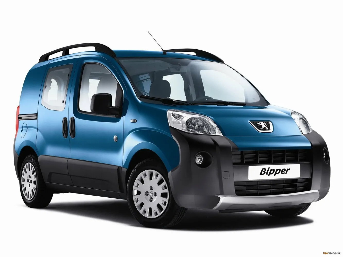 Фото автомобиля Peugeot Bipper 1.4d MT (70 Л.с.) — заводские размеры шин, ширина дисков, вылет ET и давление в колесах