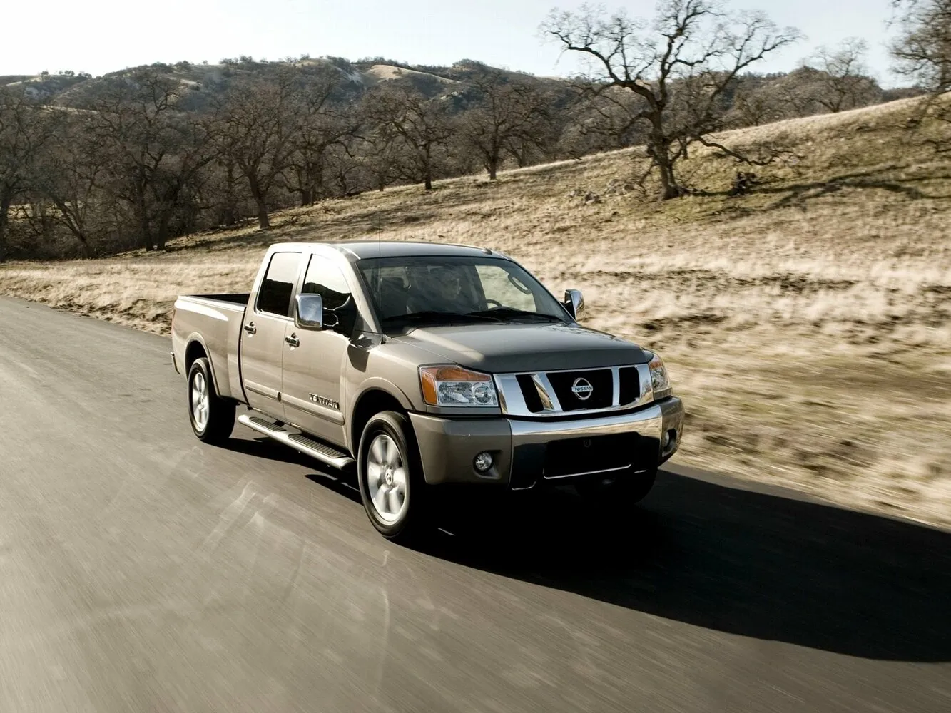 Фото автомобиля Nissan Titan I Рестайлинг для подбора размеров колес, шин и дисков