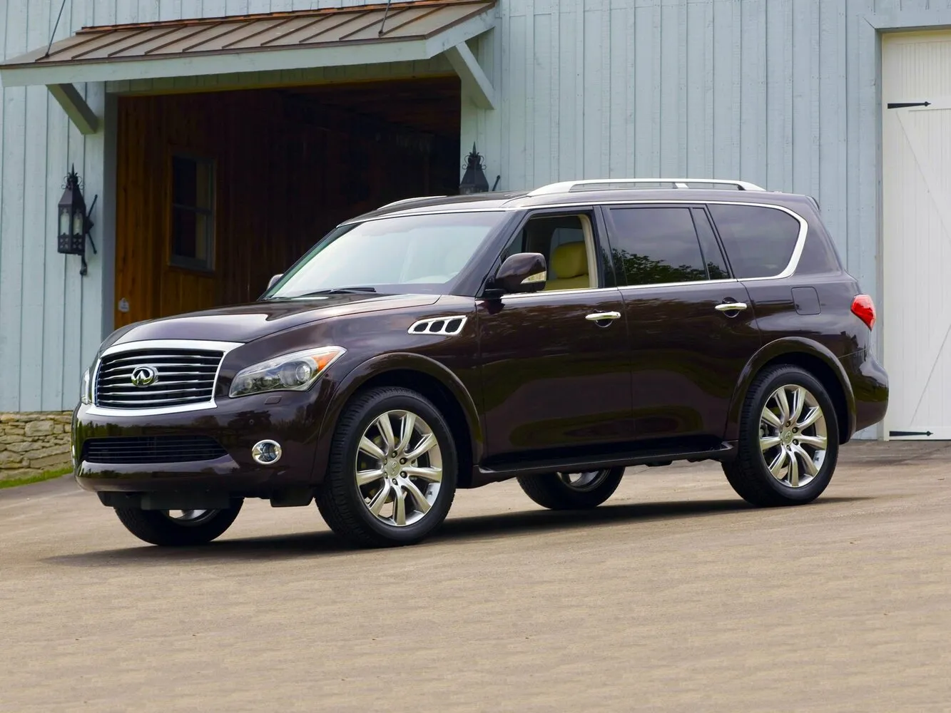 Infiniti QX80 I
