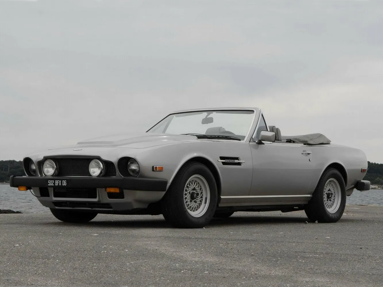 Aston Martin V8 Vantage I