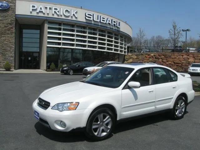 Фото автомобиля Subaru Outback III 2.5 AT (173 л.с.) 4WD — параметры разболтовки, сверловка дисков, DIA и крепеж