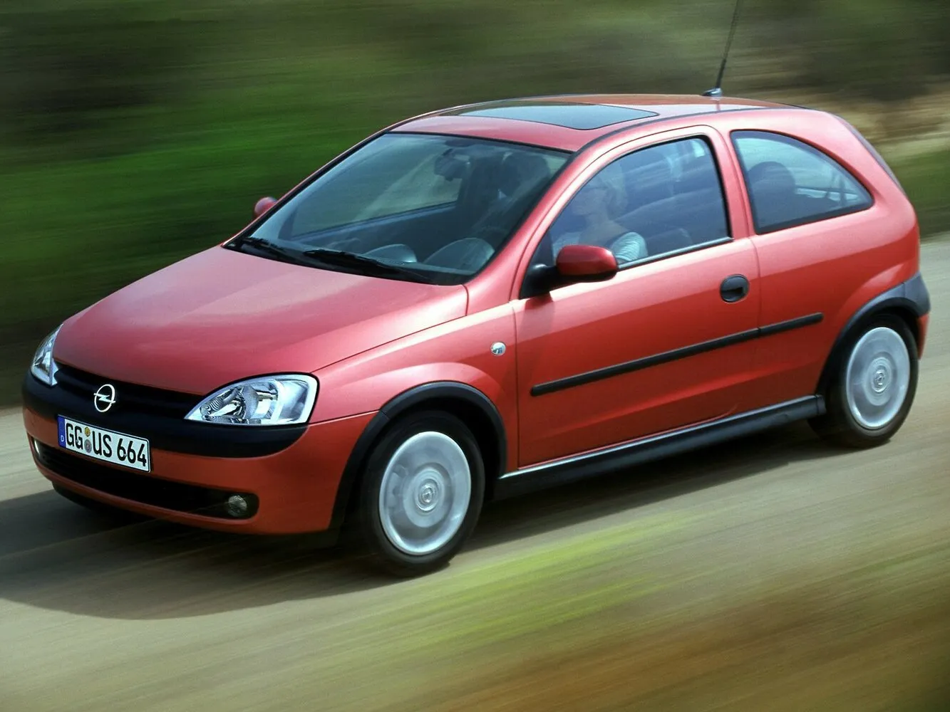Фото автомобиля Opel Vita C (2000–2004) 1.2 AMT (75 Л.с.) хэтчбек 3 дв. — заводские размеры шин, ширина дисков, вылет ET и давление в колесах