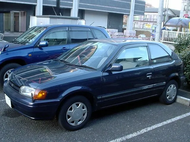 Фото автомобиля Toyota Corsa V (L50) 1.5d MT (67 Л.с.) — параметры разболтовки, сверловка дисков, DIA и крепеж