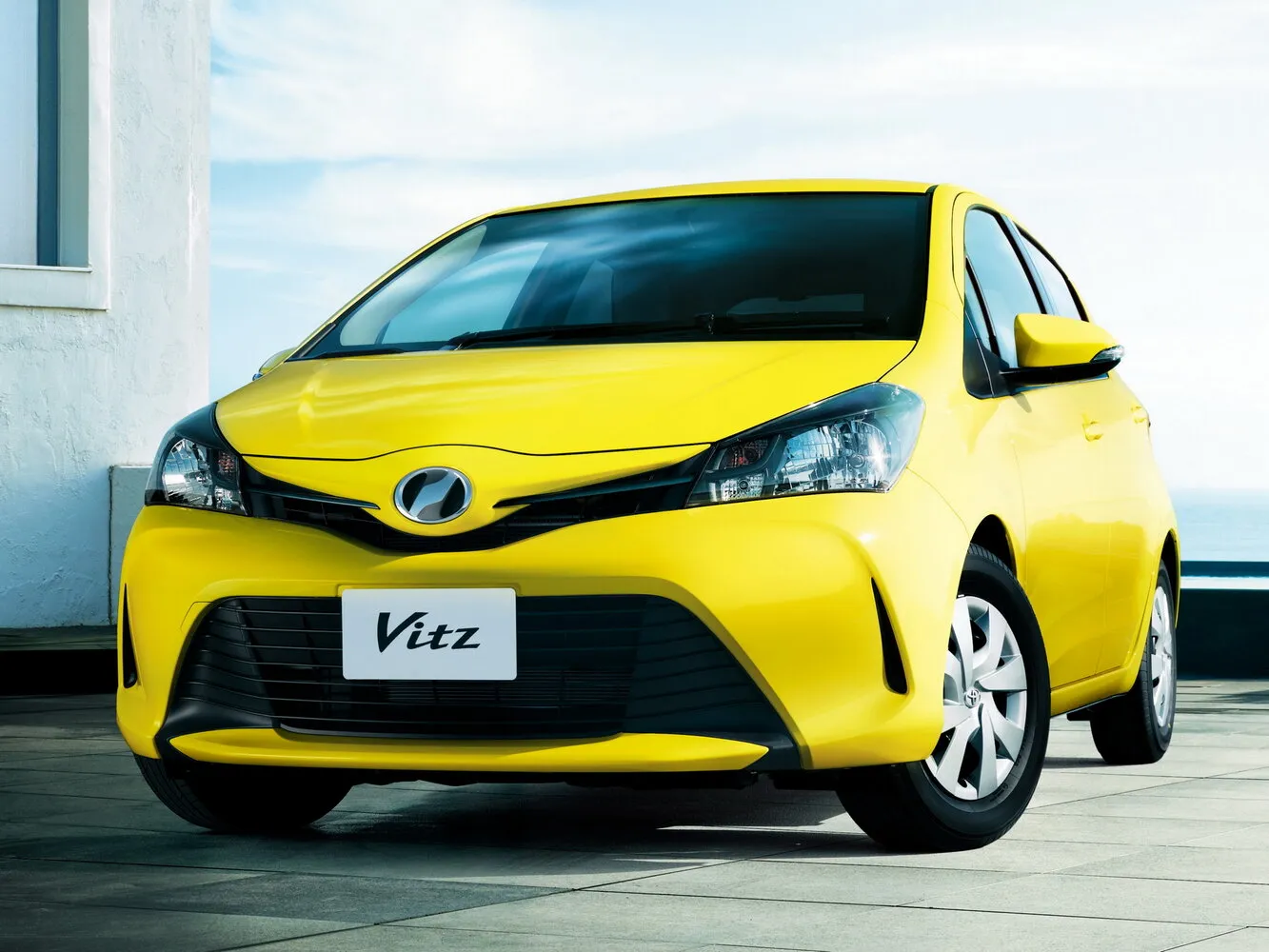 Фото автомобиля Toyota Vitz III (XP130) Рестайлинг для подбора размеров колес, шин и дисков