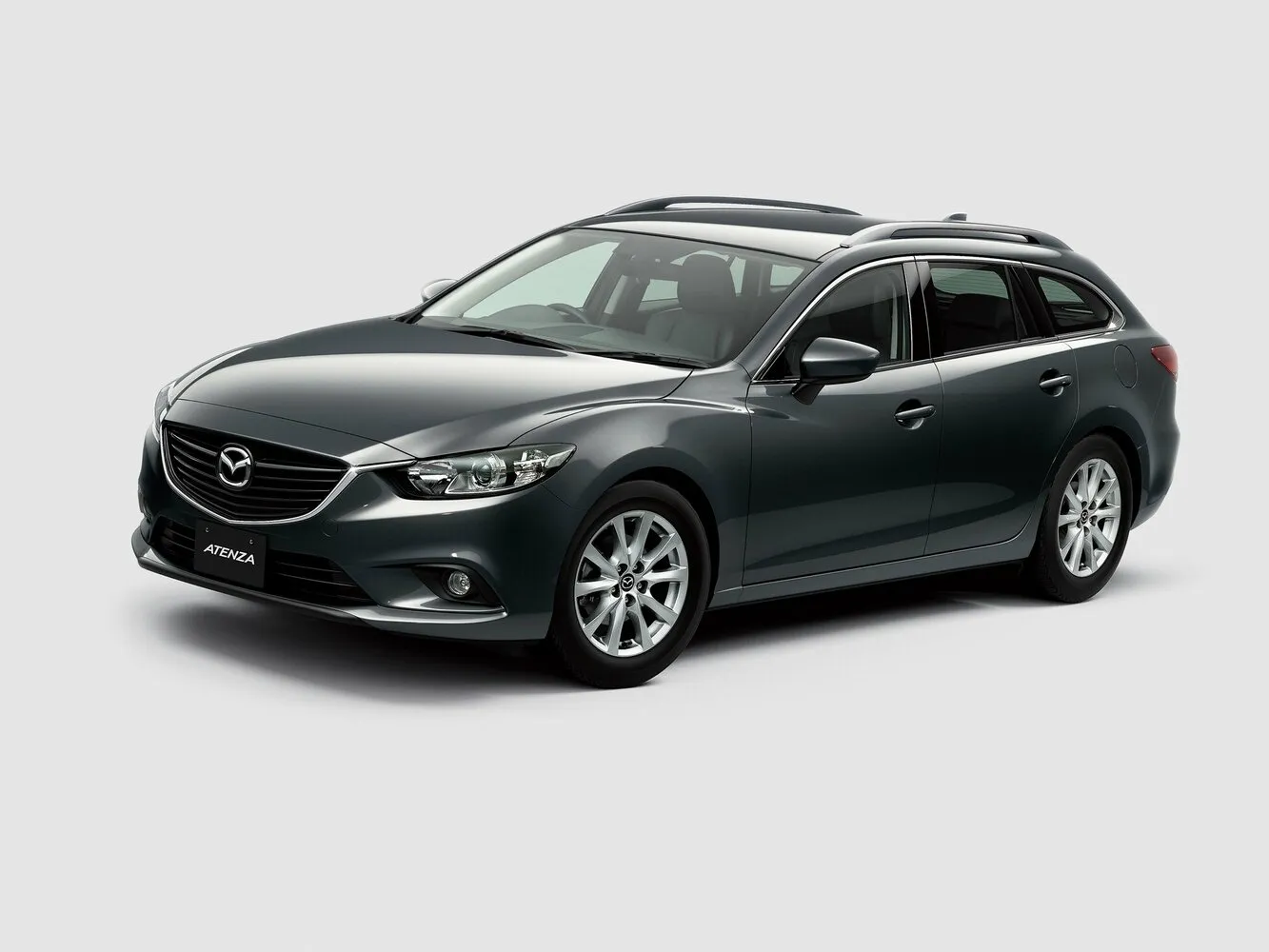 Фото автомобиля Mazda Atenza III для подбора размеров колес, шин и дисков