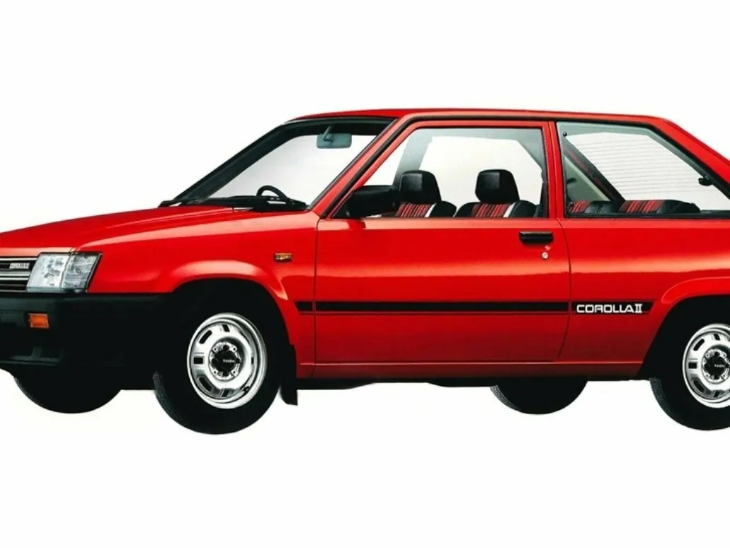 Фото автомобиля Toyota Corolla II II (L20) для подбора размеров колес, шин и дисков