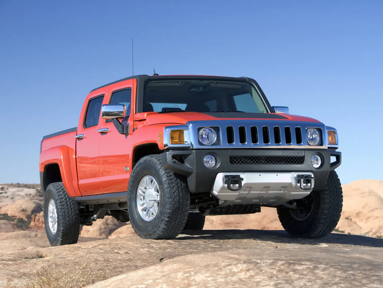 Фото автомобиля Hummer H3 Базовое поколение для подбора размеров колес, шин и дисков