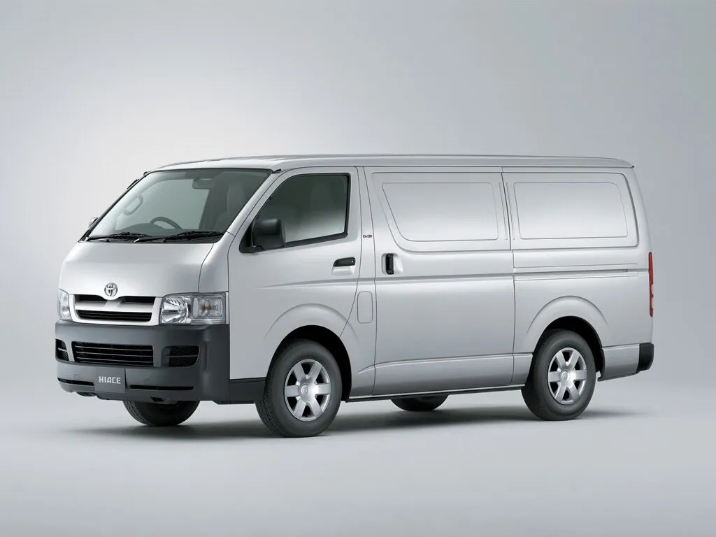 Фото автомобиля Toyota HiAce H200 3.0d MT (136 л.с.) 4WD — параметры разболтовки, сверловка дисков, DIA и крепеж