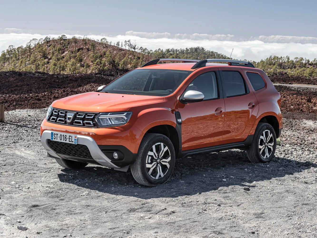 Фото автомобиля Dacia Duster II Рестайлинг для подбора размеров колес, шин и дисков
