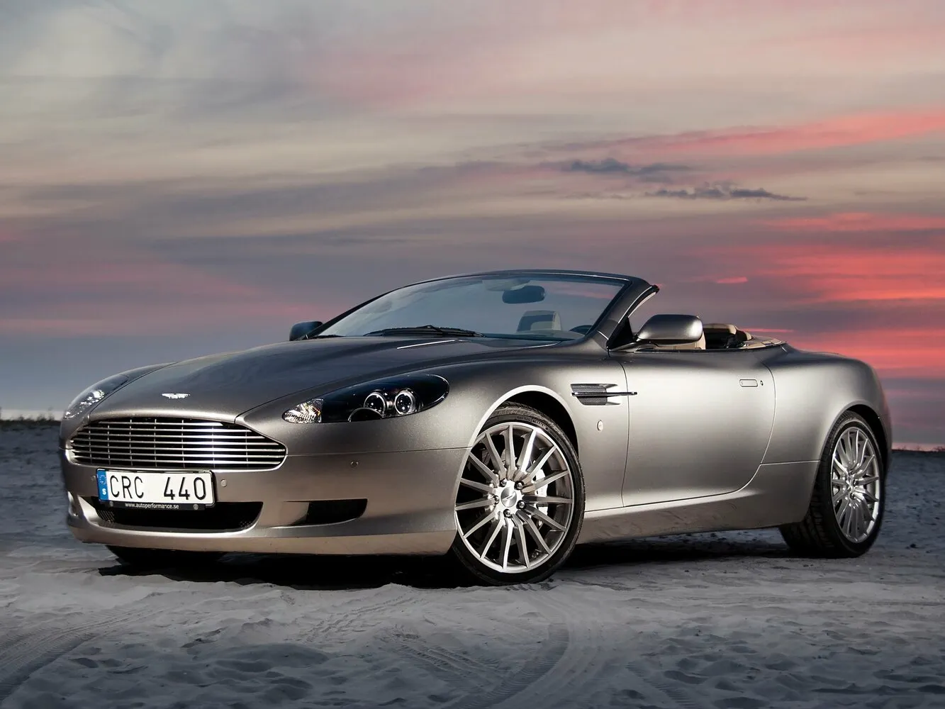 Aston Martin DB9 I