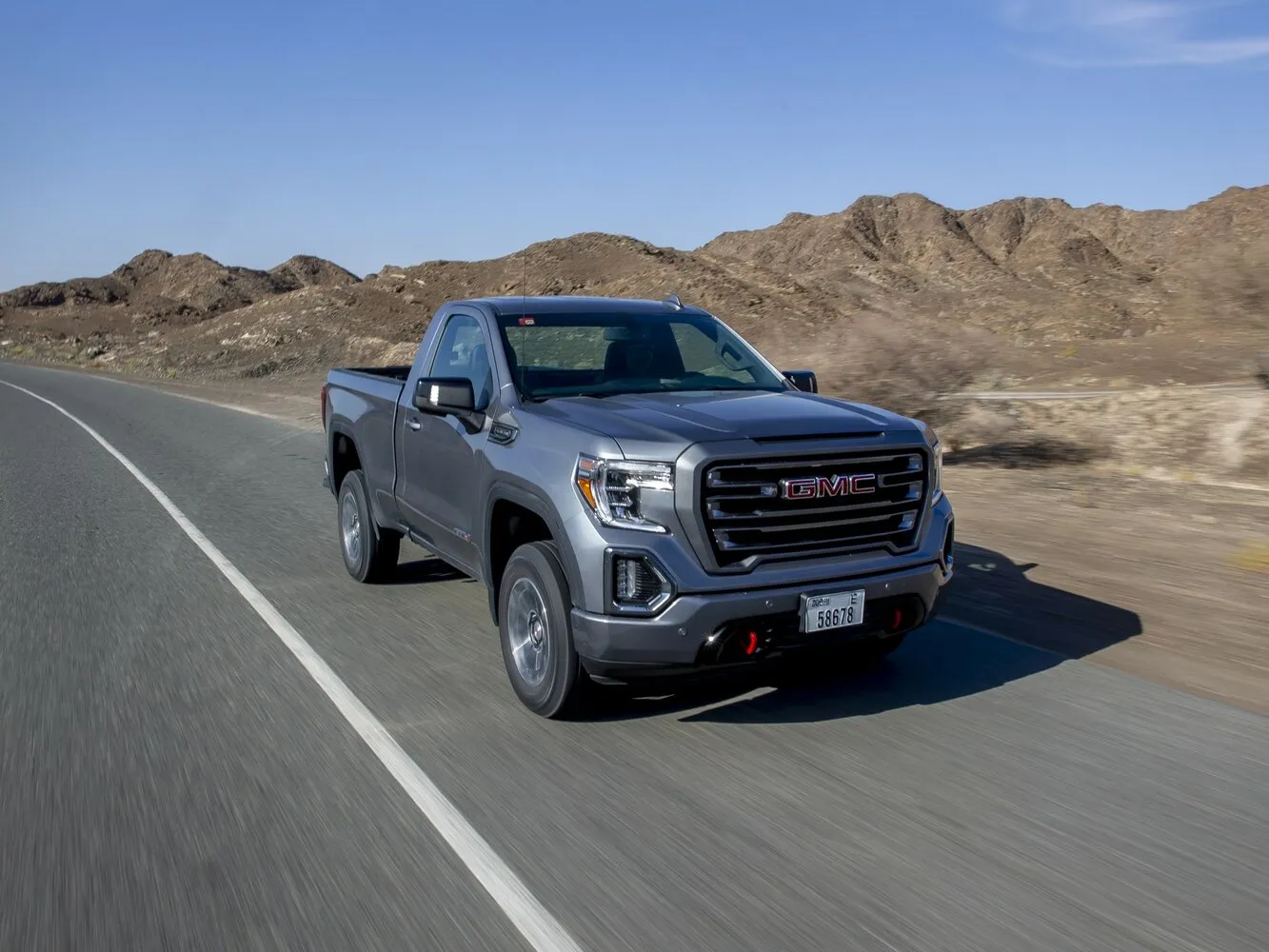 Фото автомобиля GMC Sierra IV (2018–2022) Regular Cab 2.7 AT (310 Л.с.) pickup one — параметры разболтовки, сверловка дисков, DIA и крепеж