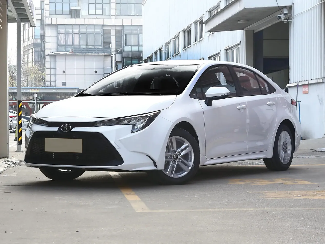 Фото автомобиля Toyota Levin XII (E210) для подбора размеров колес, шин и дисков