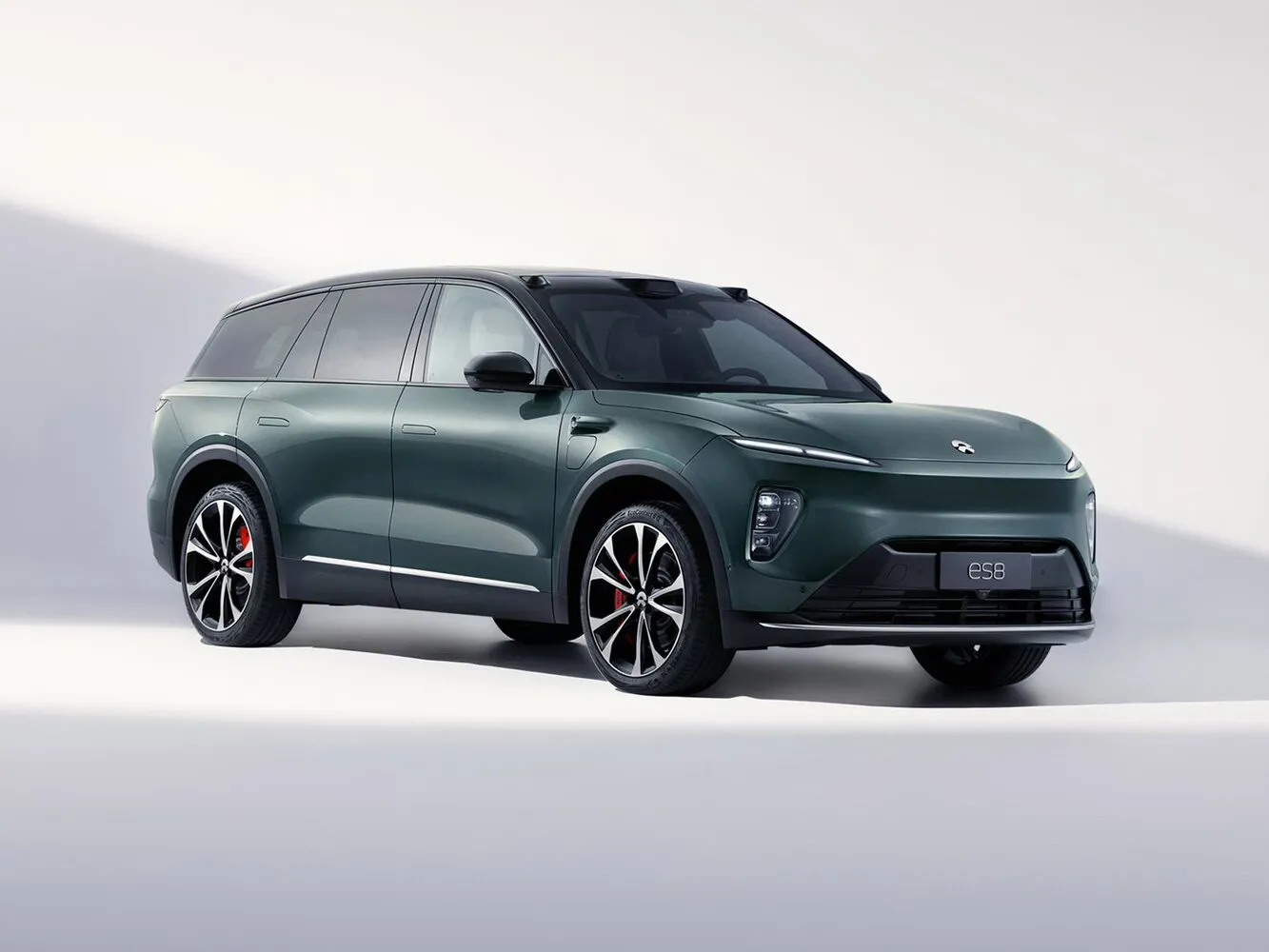Фото автомобиля Nio ES8 II для подбора размеров колес, шин и дисков
