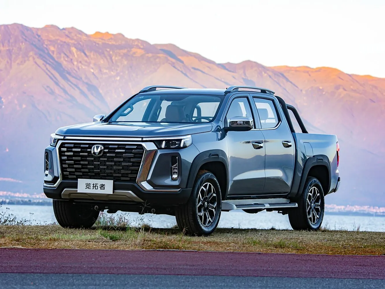 Фото автомобиля Changan Lantuozhe (Explorer) (2022–2026) 2.0d AT (163 л.с.) 4WD pickup two — параметры разболтовки, сверловка дисков, DIA и крепеж
