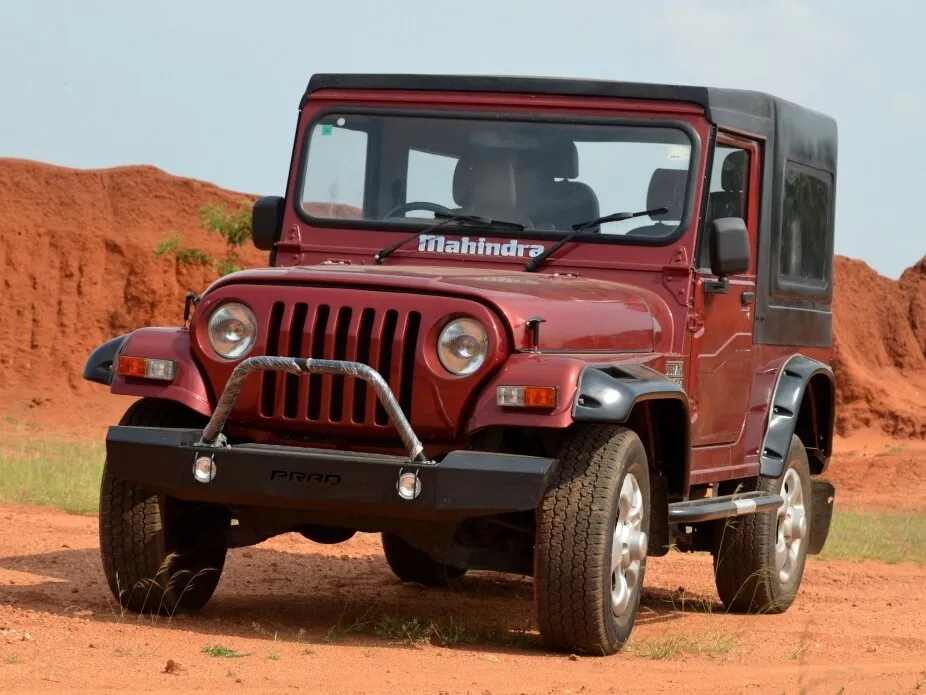 Фото автомобиля Mahindra Thar I для подбора размеров колес, шин и дисков
