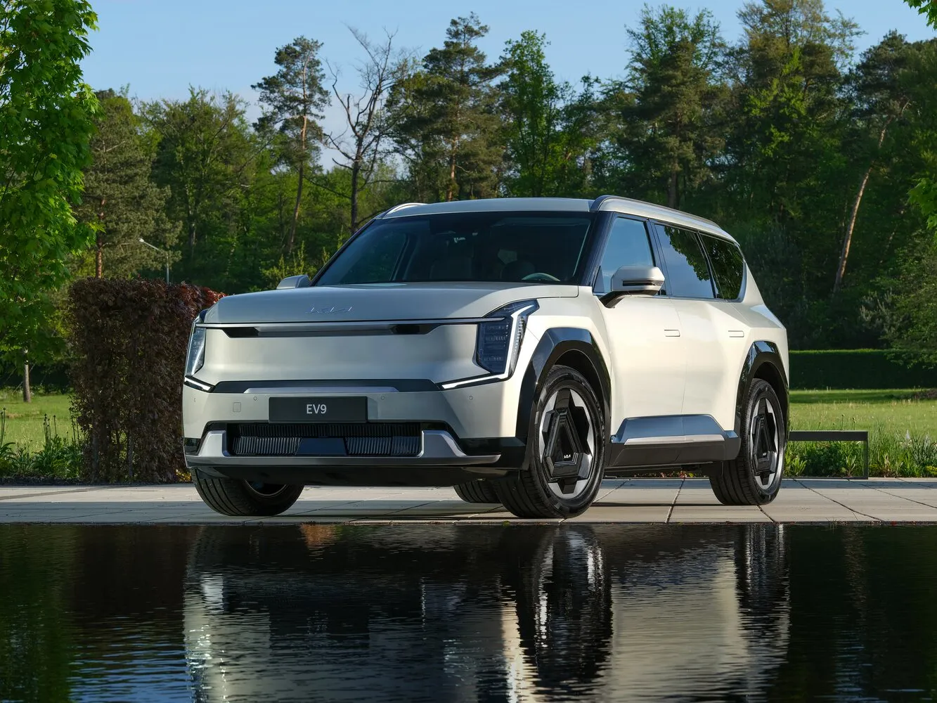 Kia EV9 Базовая модификация