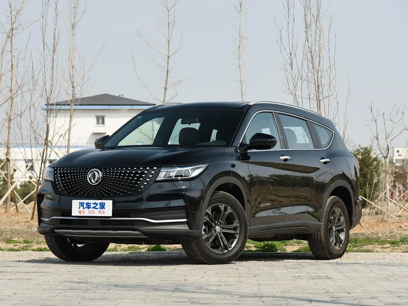 Фото автомобиля Dongfeng Fengon ix7 Базовое поколение для подбора размеров колес, шин и дисков