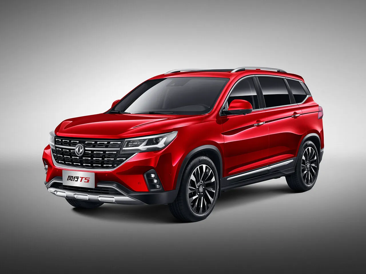 Фото автомобиля Forthing T5 I для подбора размеров колес, шин и дисков