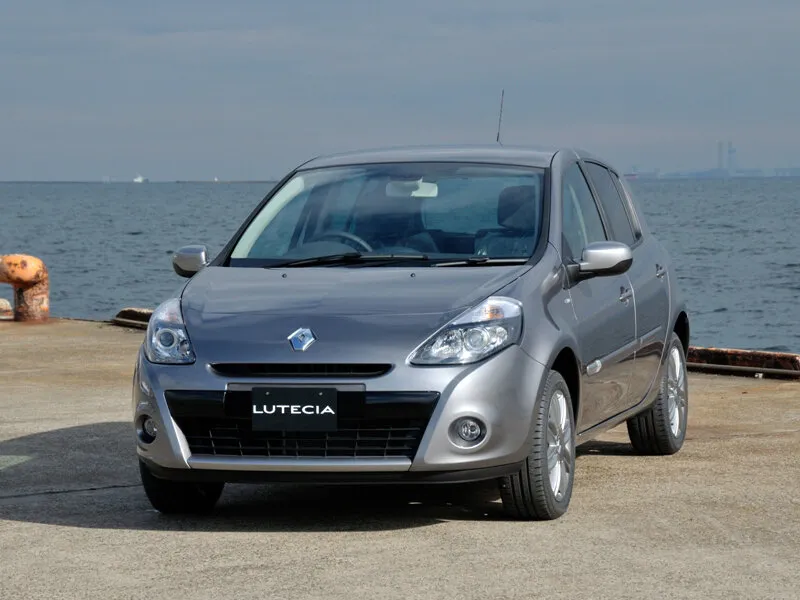 Фото автомобиля Renault Lutecia III для подбора размеров колес, шин и дисков