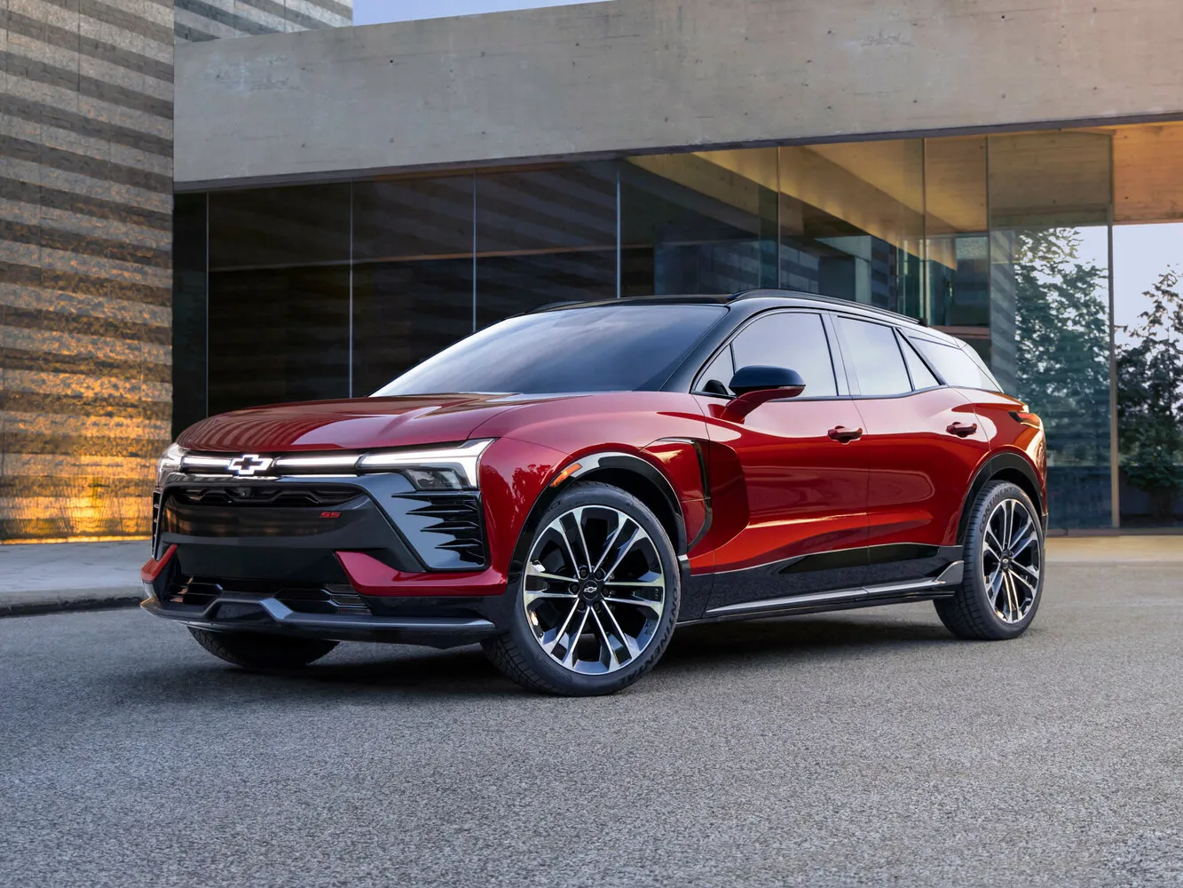 Фото автомобиля Chevrolet Blazer EV Базовое поколение для подбора размеров колес, шин и дисков