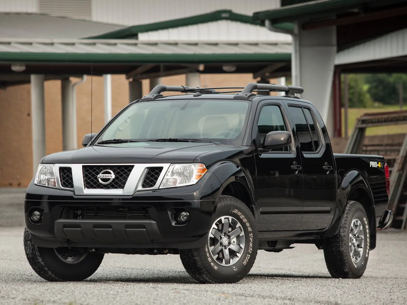 Фото автомобиля Nissan Frontier II Рестайлинг для подбора размеров колес, шин и дисков