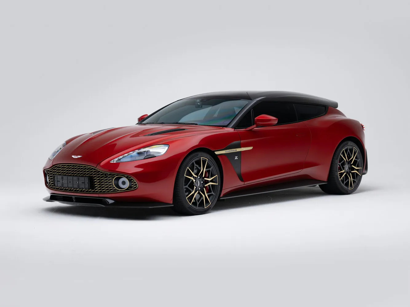 Фото автомобиля Aston Martin Vanquish Zagato II для подбора размеров колес, шин и дисков