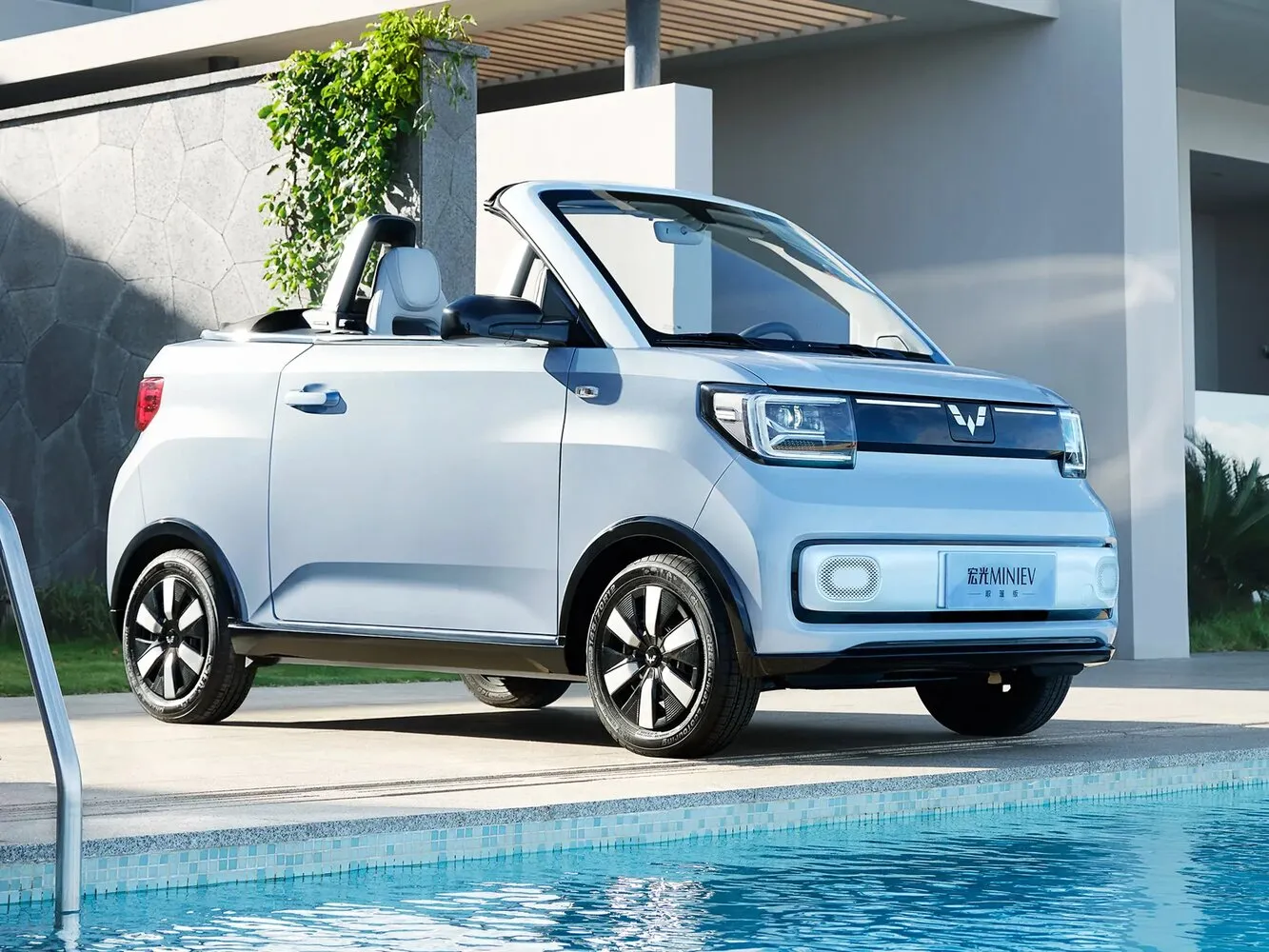 Фото автомобиля Wuling Mini EV III для подбора размеров колес, шин и дисков