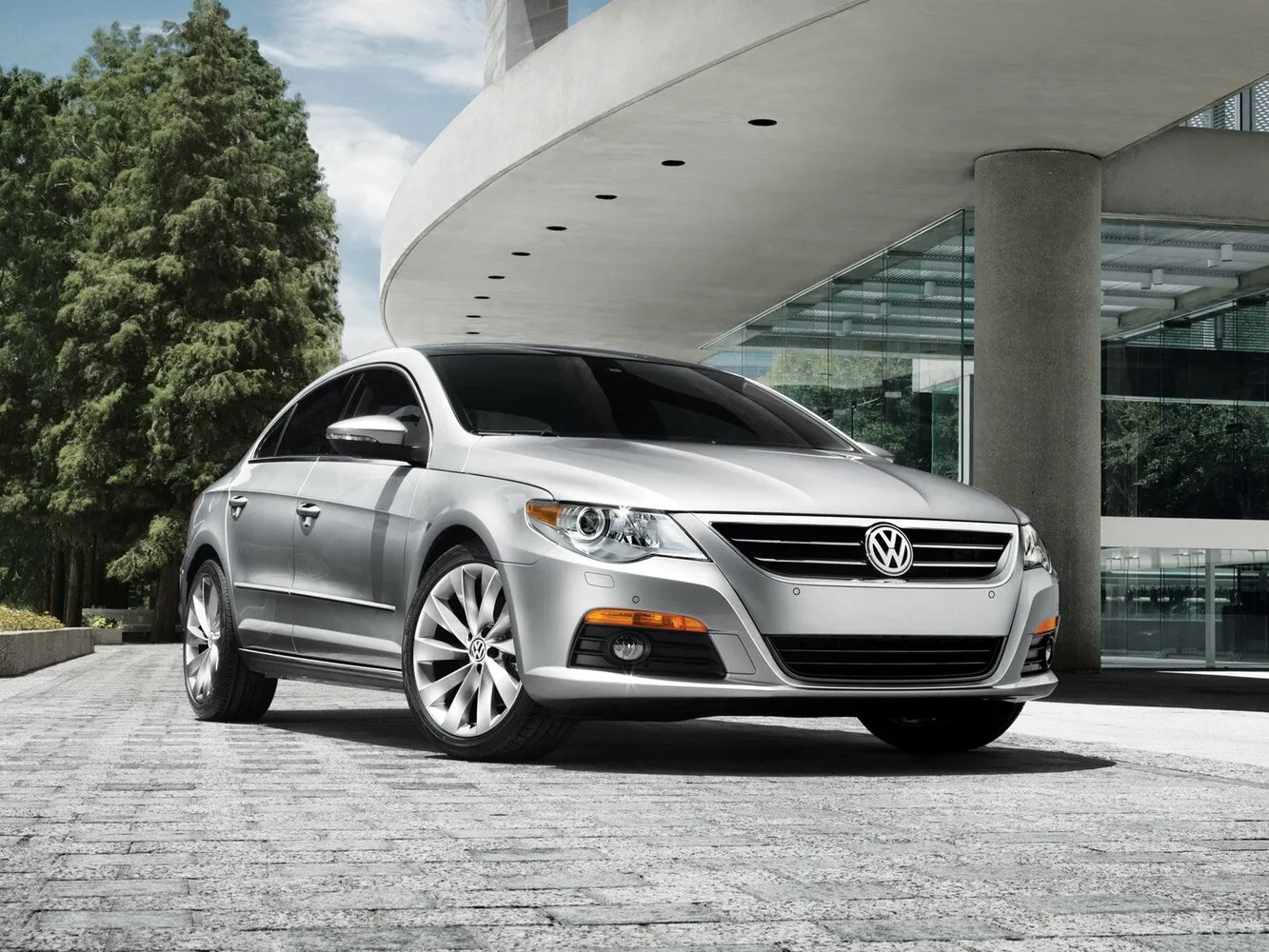 Фото автомобиля Volkswagen Passat CC I для подбора размеров колес, шин и дисков