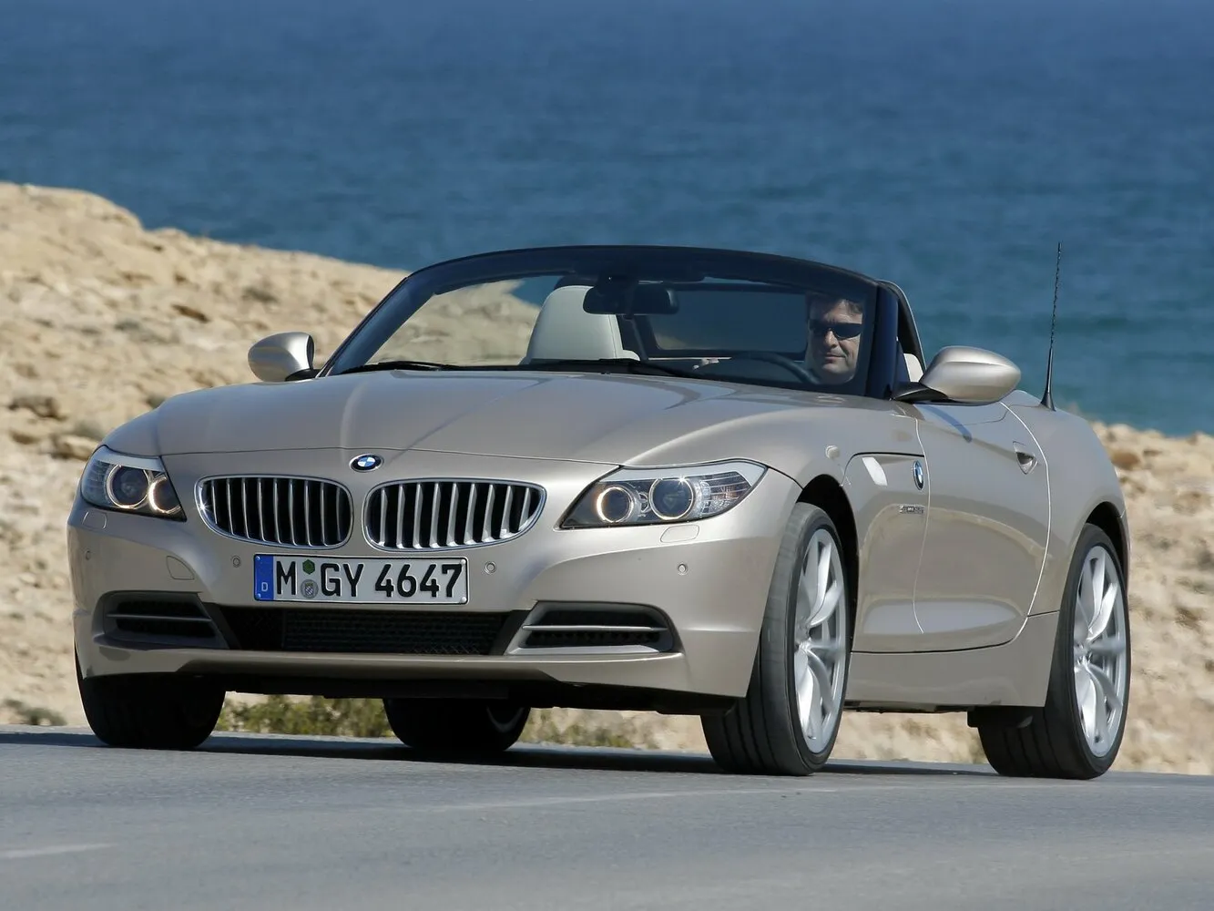 Фото автомобиля BMW Z4 II (E89) для подбора размеров колес, шин и дисков