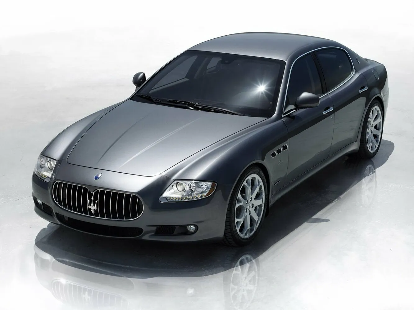 Maserati Quattroporte V Рестайлинг