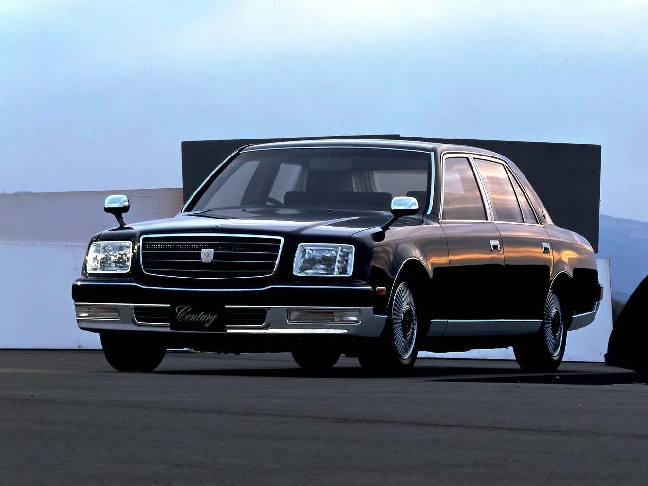 Toyota Century II (G50)