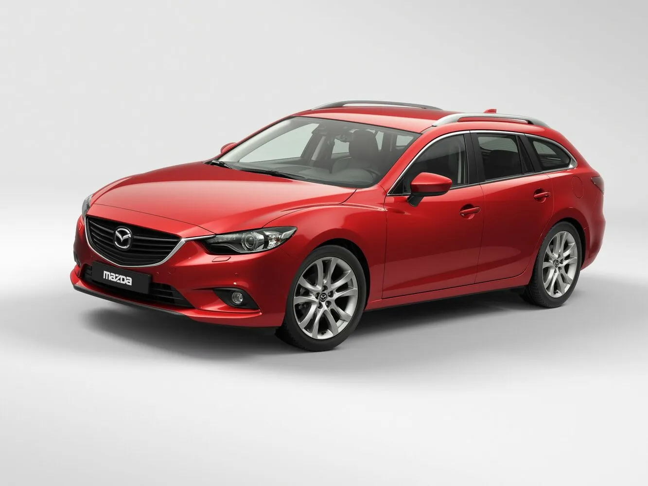 Фото автомобиля Mazda 6 III (GJ) 2.0 AT (145 Л.с.) — заводские размеры шин, ширина дисков, вылет ET и давление в колесах